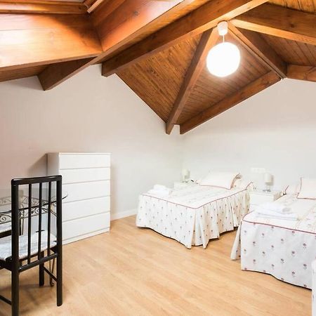 Chalet En La Cuidad- Con Jardin Y Barbacoa Gijon Ngoại thất bức ảnh